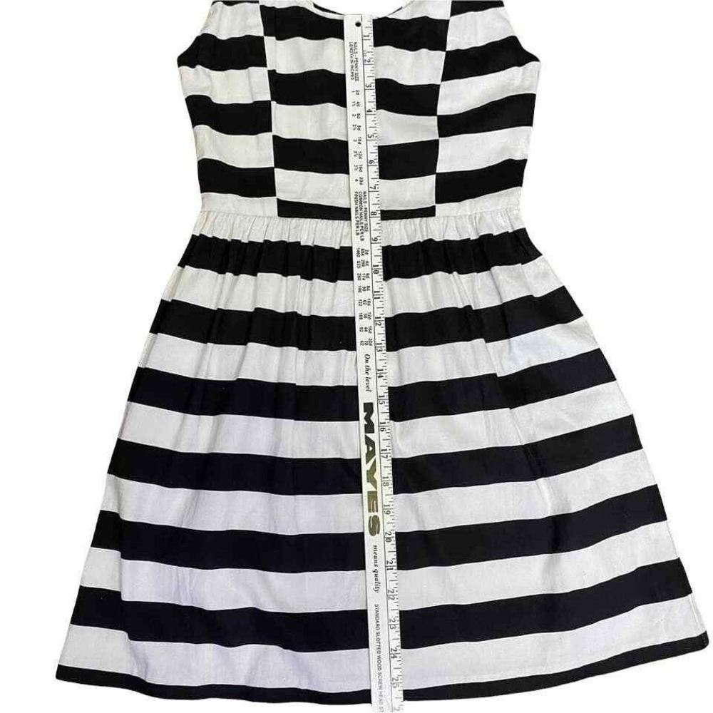 Aqua Striped Fit and Flare Dress Women XS NWT Pockets Back Zip Black White Retro - Picture 8 of 8